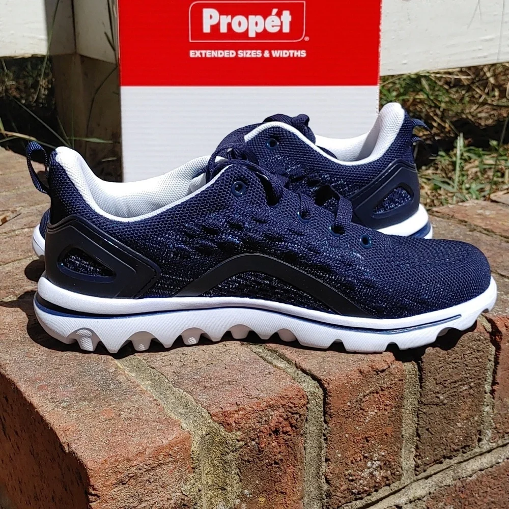 Propét Travelactiv Axial Navy Sneaker Size 8 (1049) - Picture 3 of 13